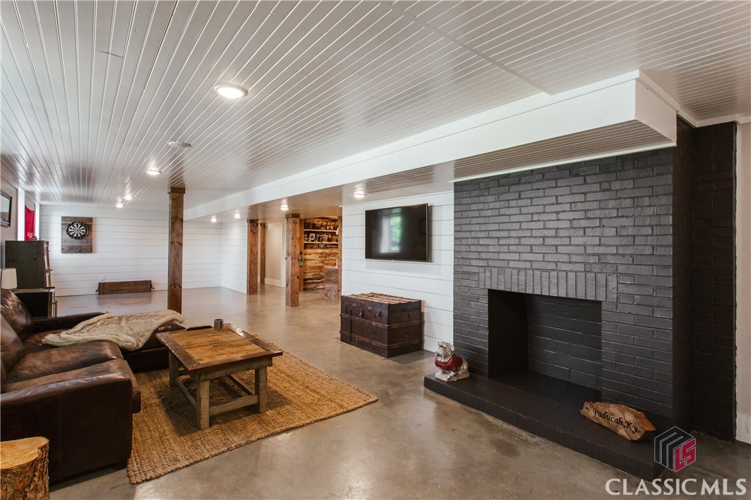 192 Fortson Drive