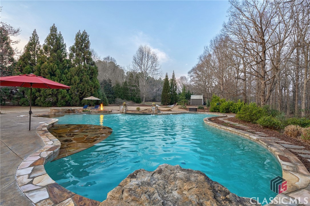 2051 Allens Way