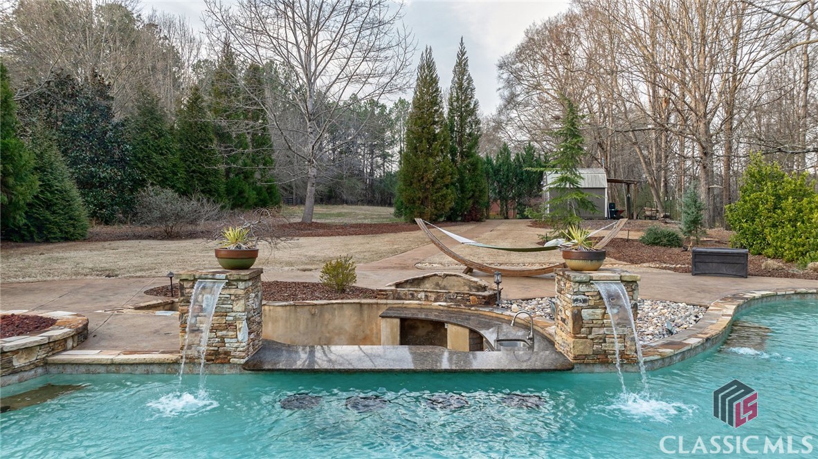 2051 Allens Way