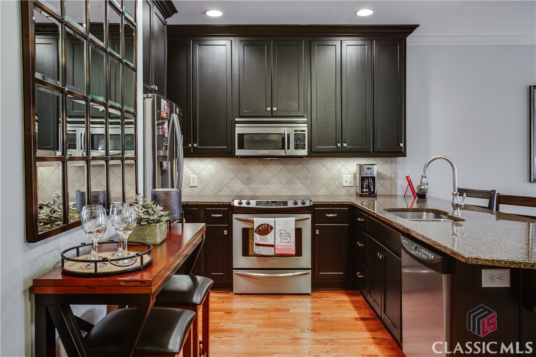 170 Woodrow Street C2