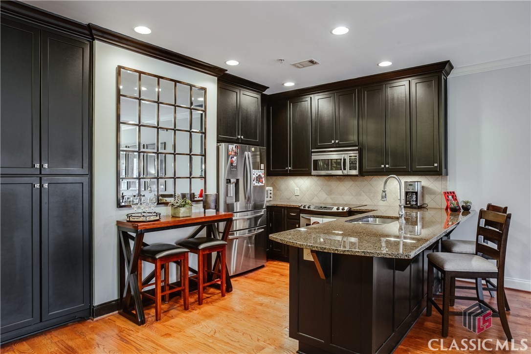 170 Woodrow Street C2