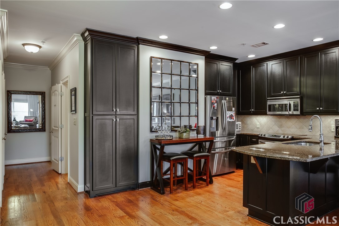 170 Woodrow Street C2