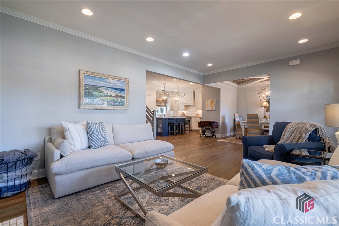 135 Meadowview Road