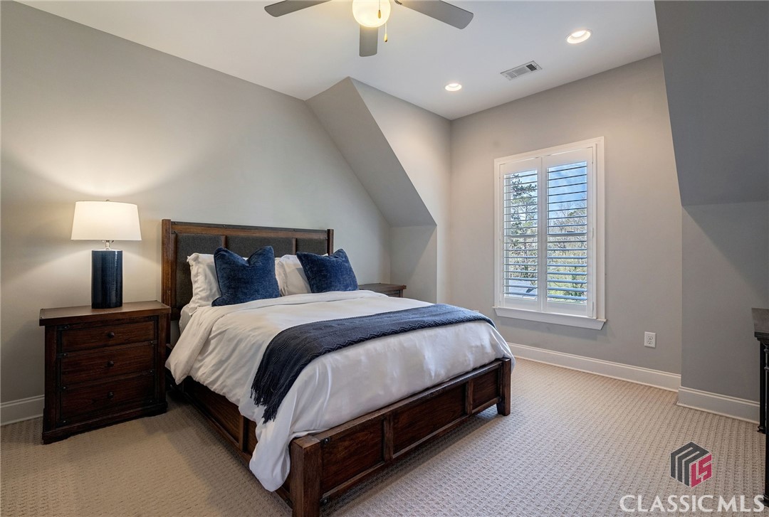 135 Meadowview Road