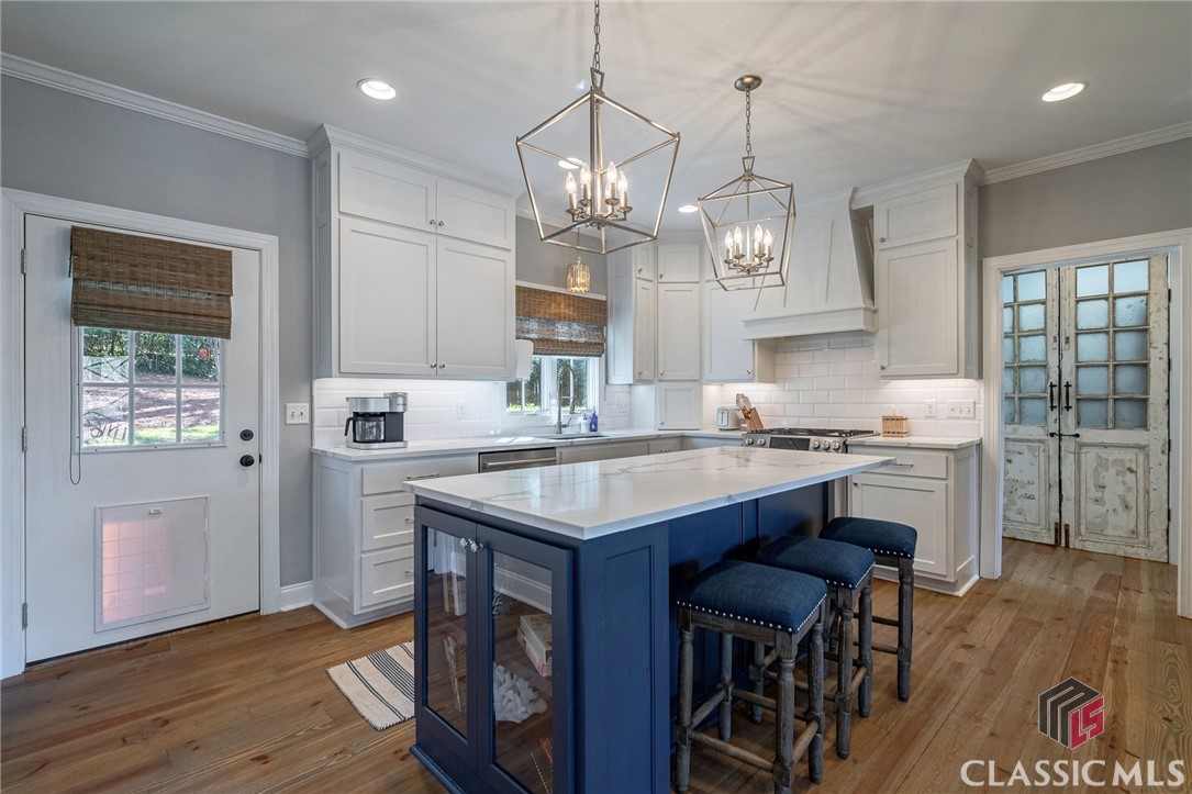 135 Meadowview Road