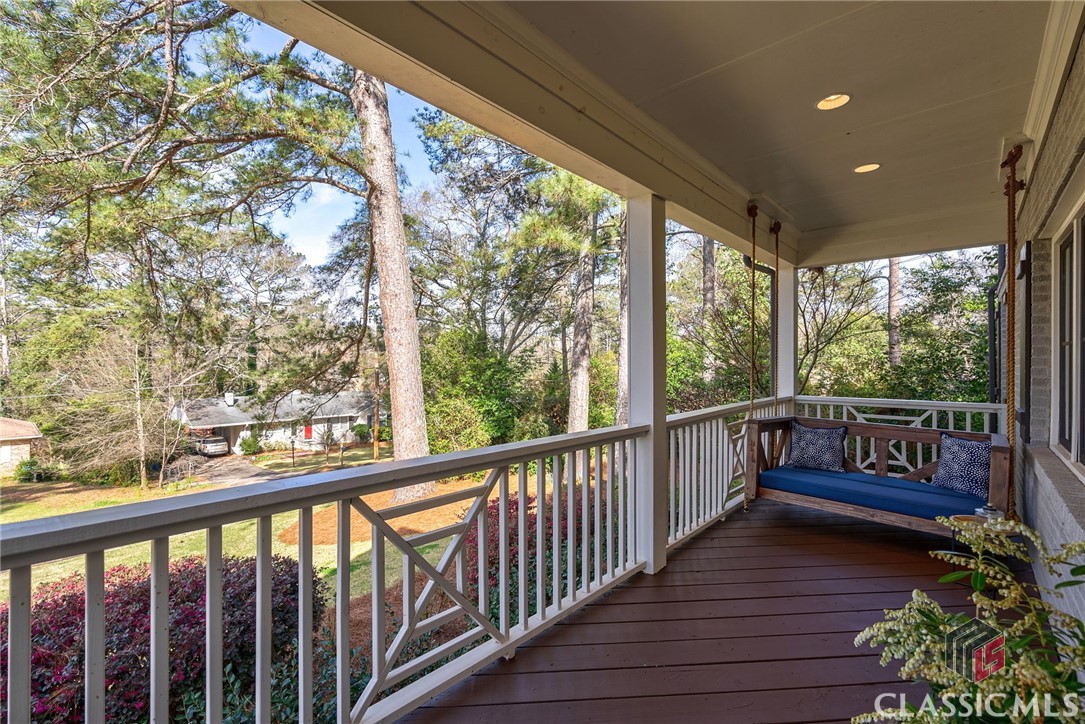 135 Meadowview Road