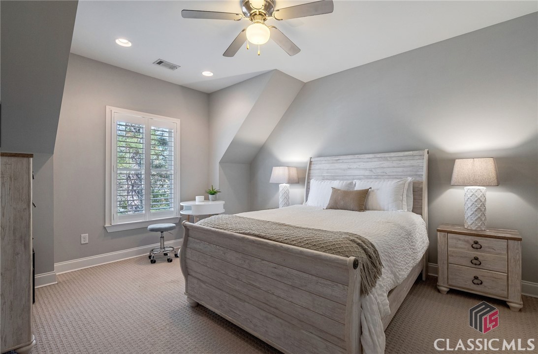 135 Meadowview Road