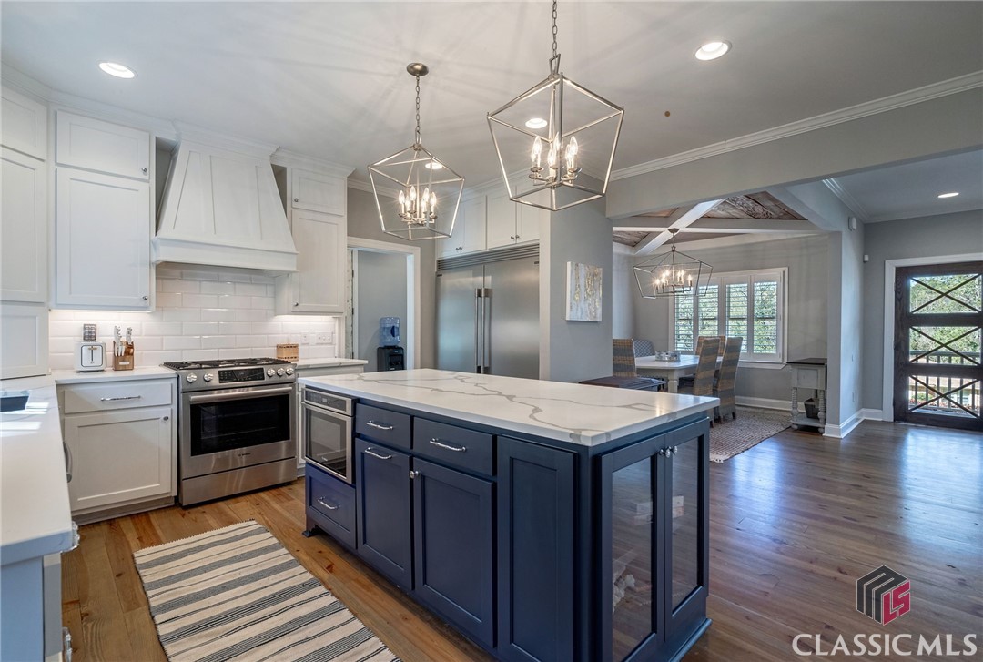 135 Meadowview Road