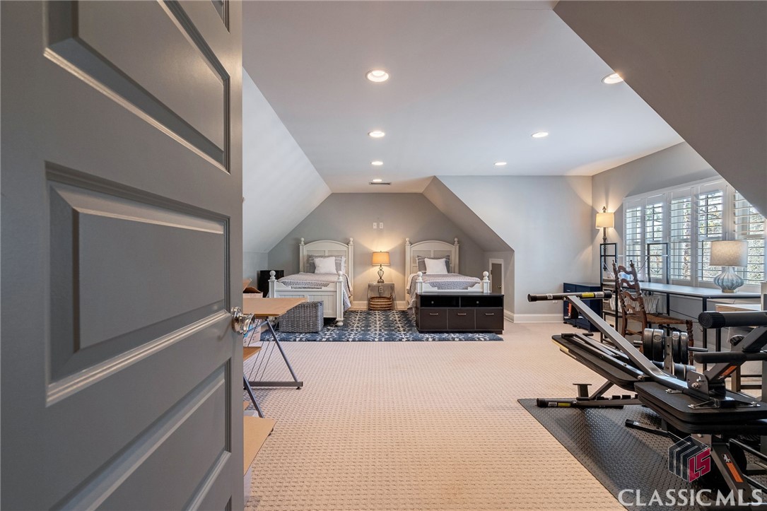135 Meadowview Road