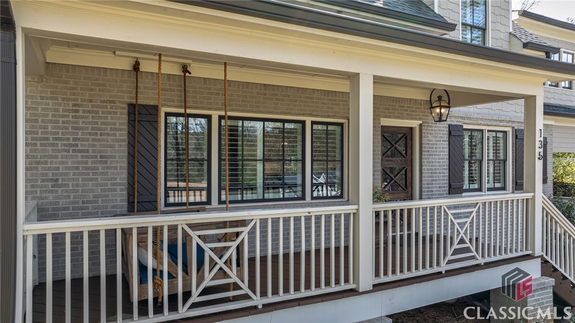 135 Meadowview Road