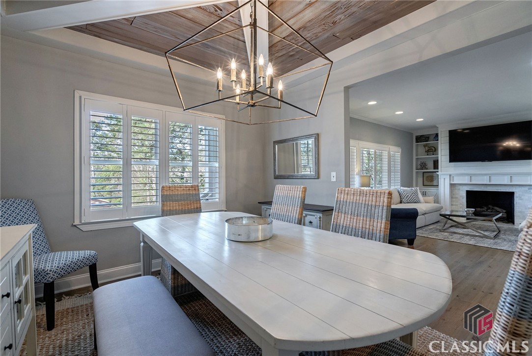 135 Meadowview Road