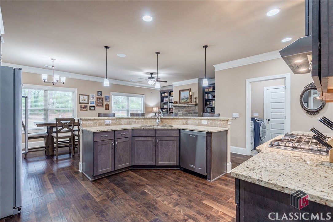 1325 Arden Court