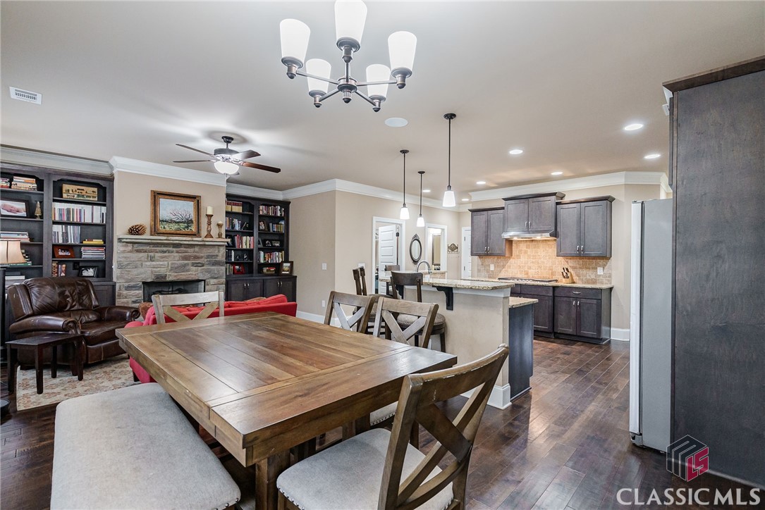 1325 Arden Court