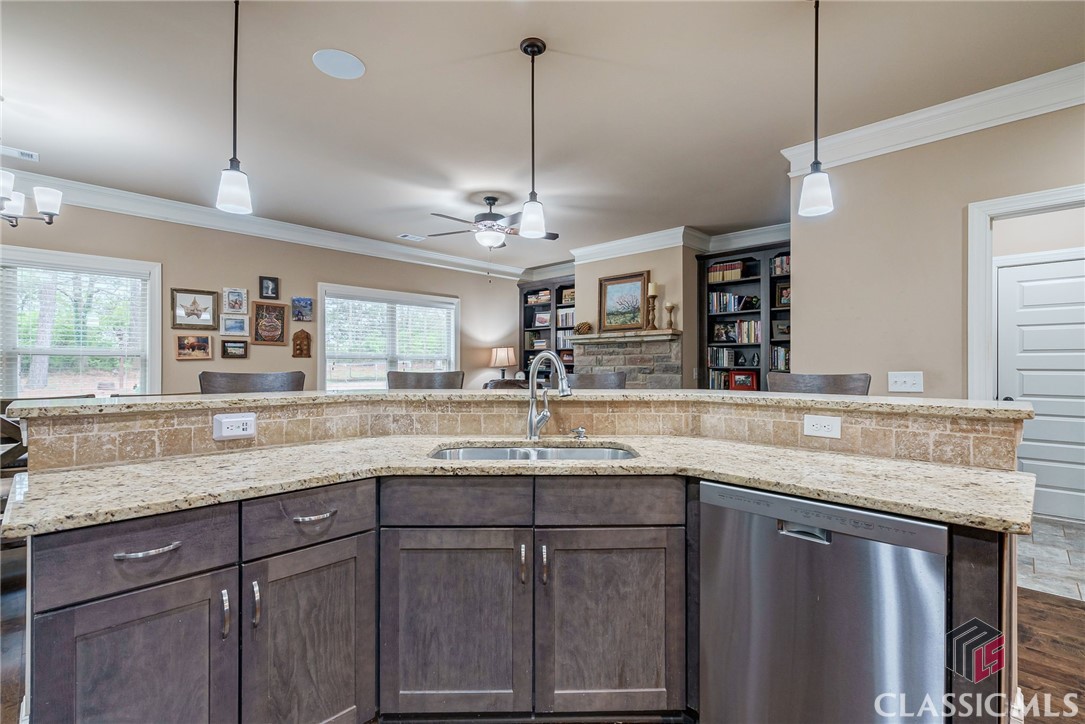 1325 Arden Court
