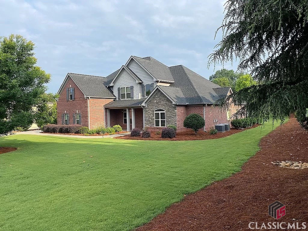 1118 Coneflower Lane