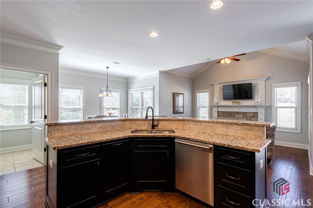 1118 Coneflower Lane