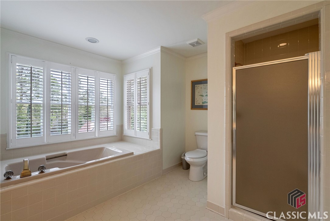 280 Skyline Parkway
