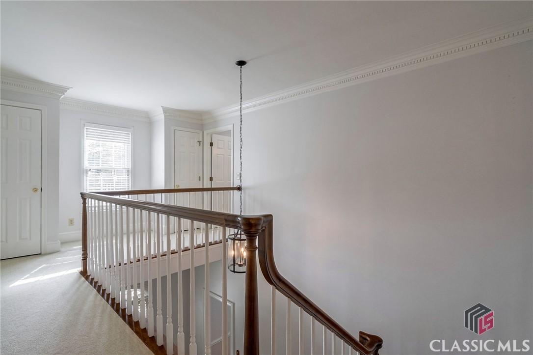 280 Skyline Parkway