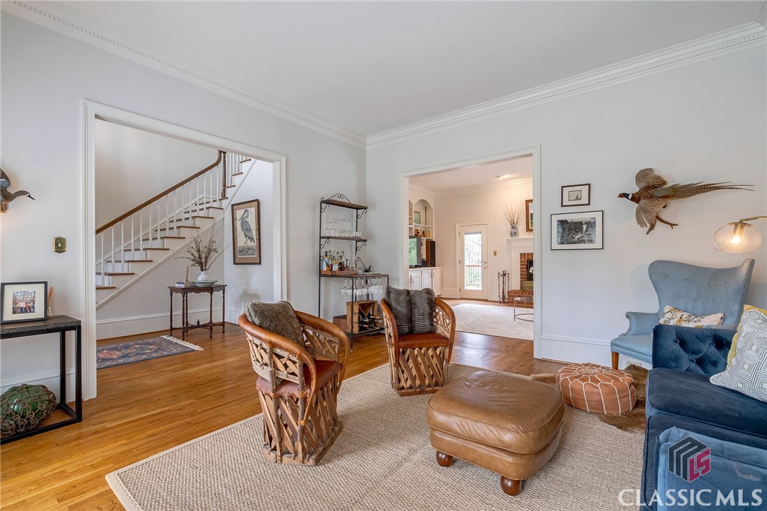 280 Skyline Parkway