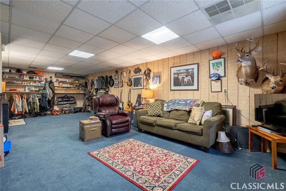 280 Skyline Parkway