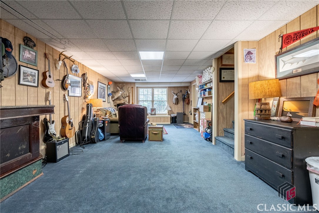 280 Skyline Parkway