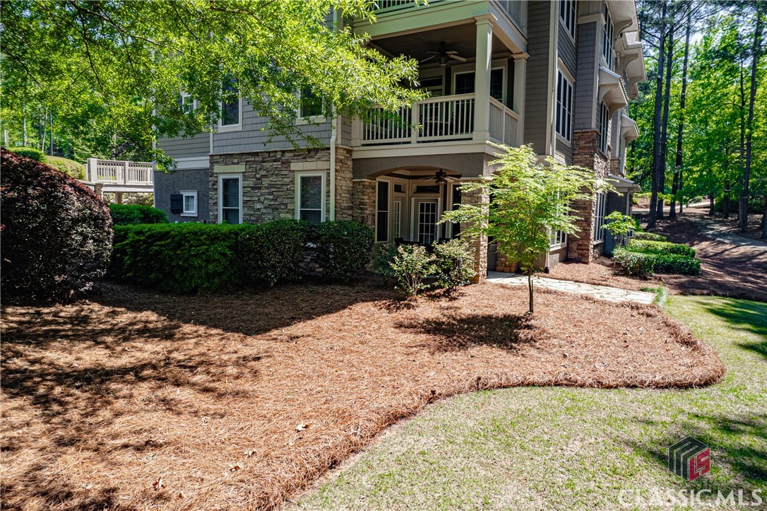 1010 Portage Trail B