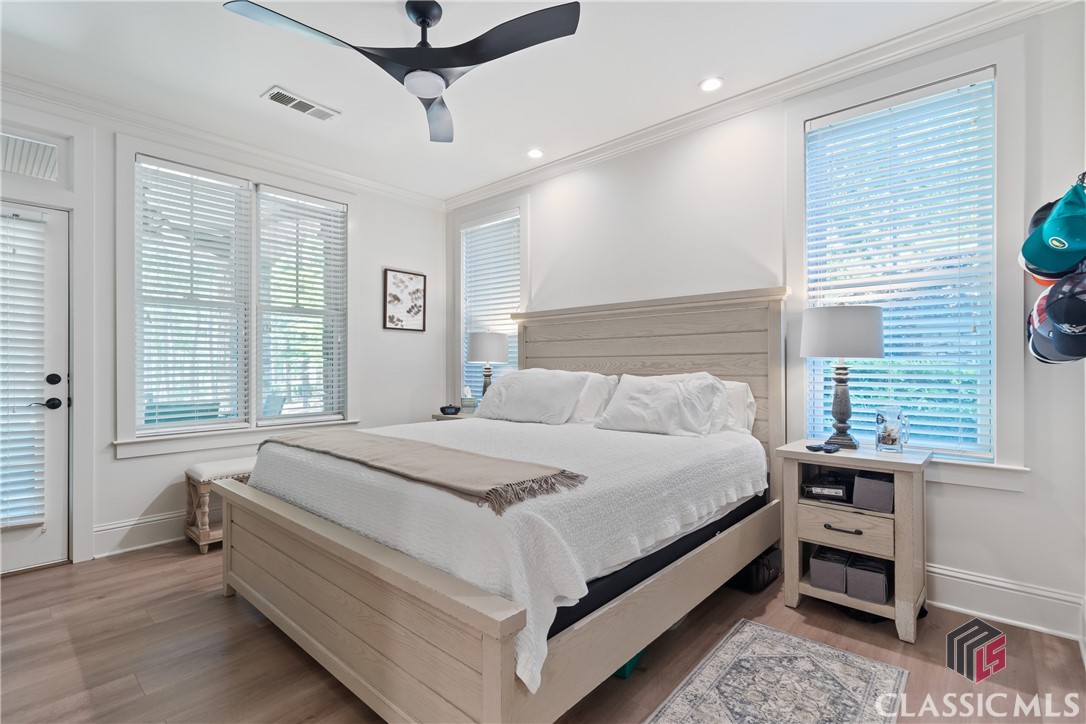 1010 Portage Trail B