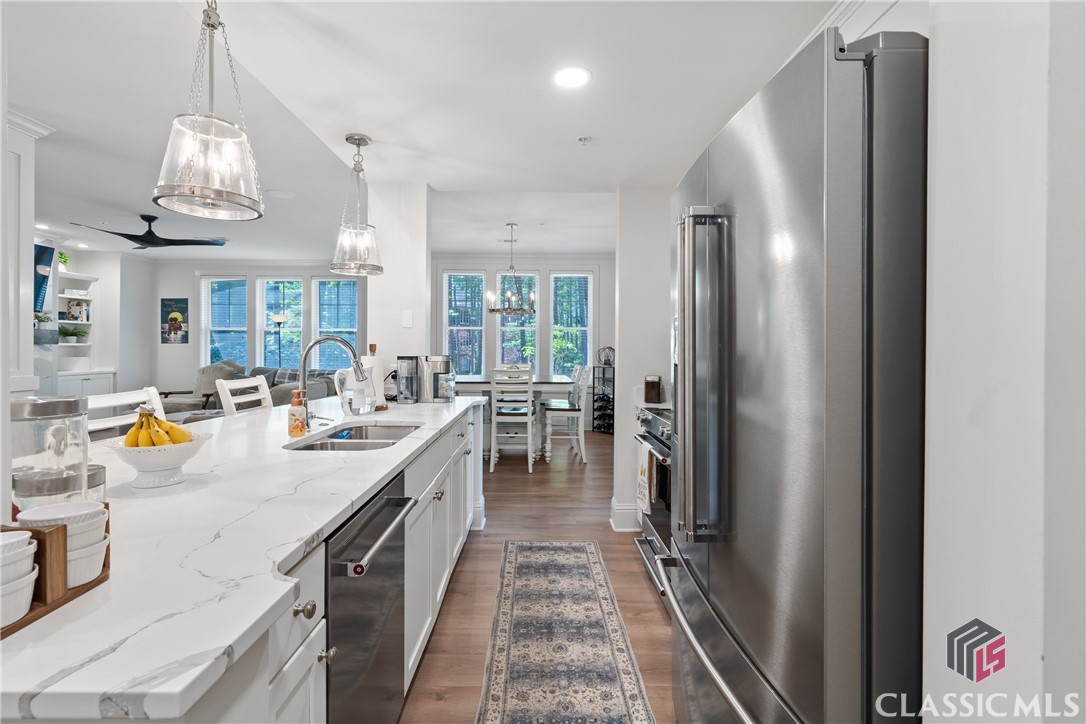 1010 Portage Trail B