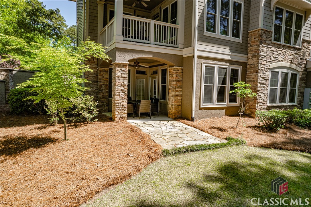 1010 Portage Trail B