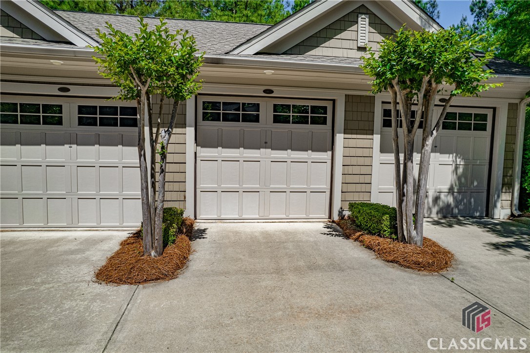 1010 Portage Trail B