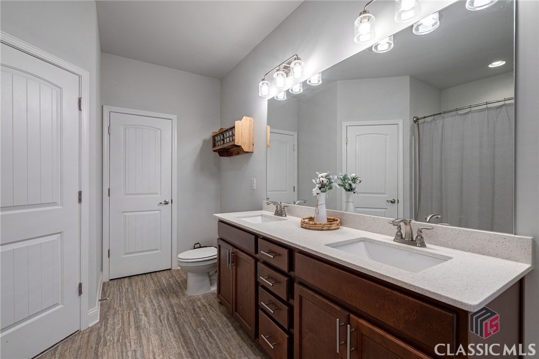 201 River Glen Drive