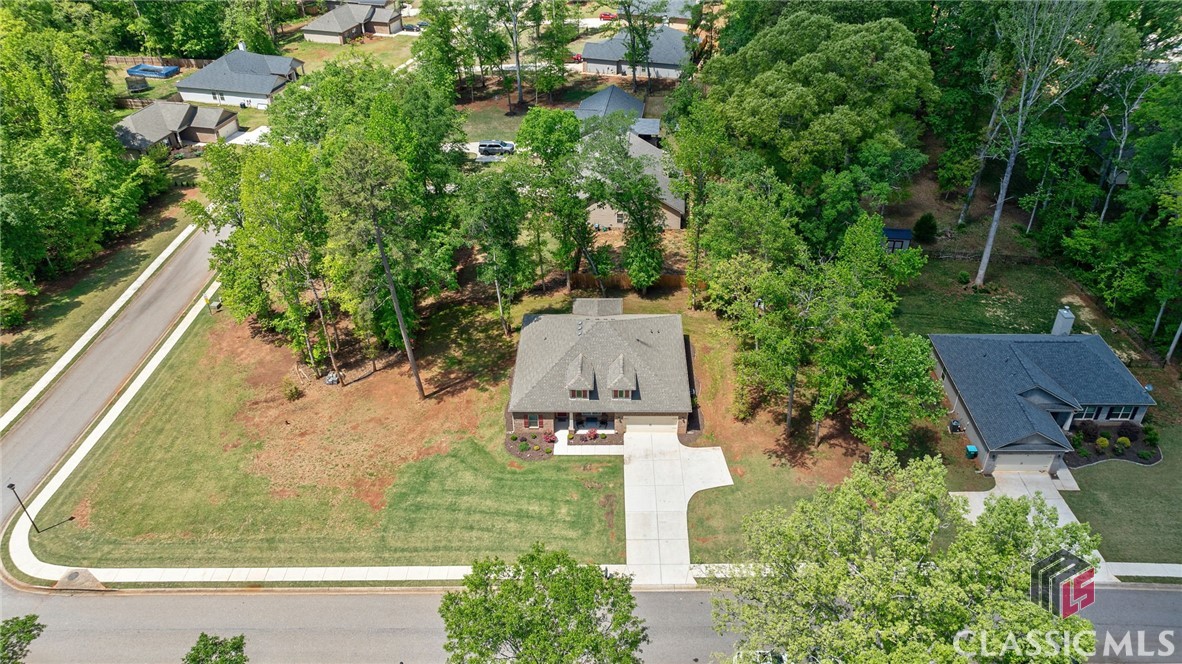 201 River Glen Drive