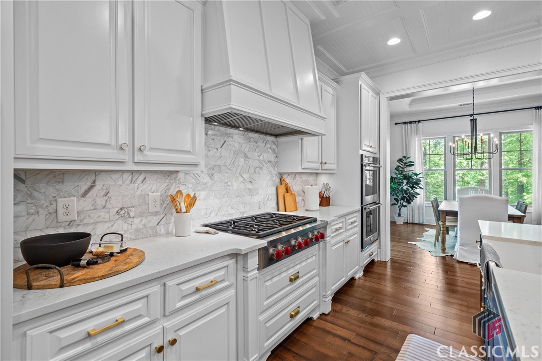 1020 Bridle Bit Lane