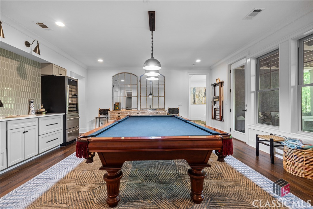 1020 Bridle Bit Lane