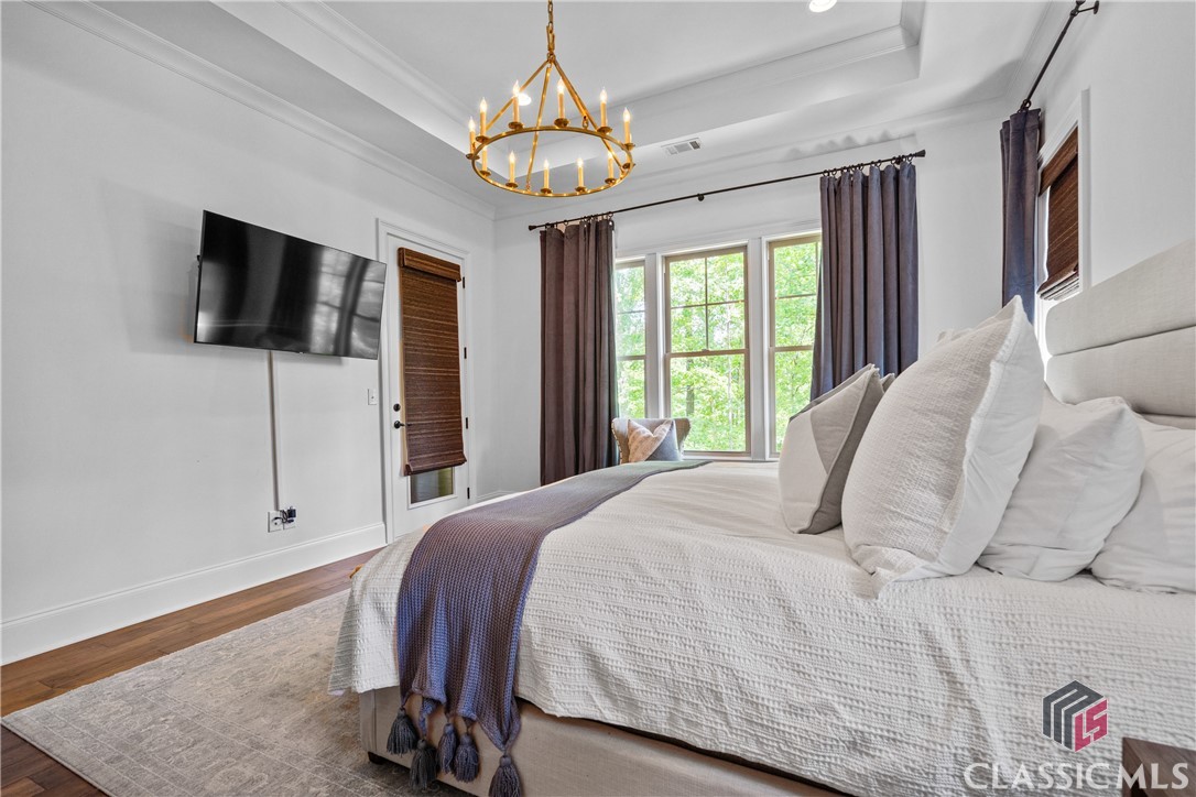 1020 Bridle Bit Lane