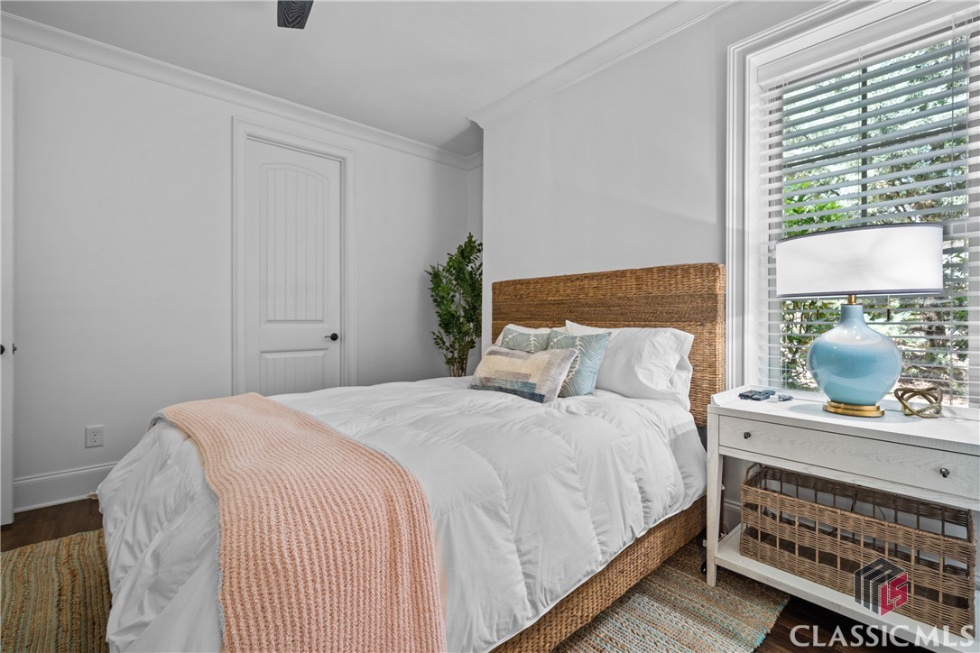 1020 Bridle Bit Lane