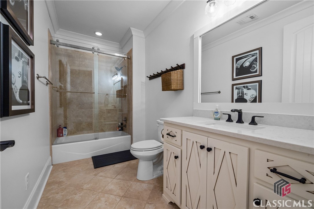 1020 Bridle Bit Lane