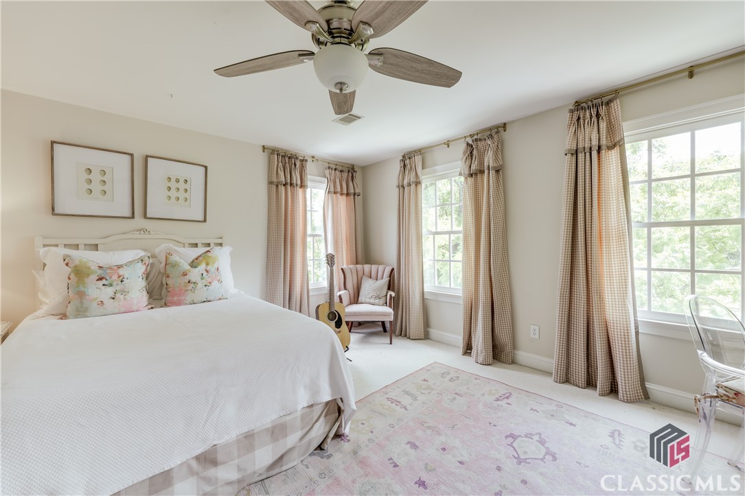 382 Westview Drive