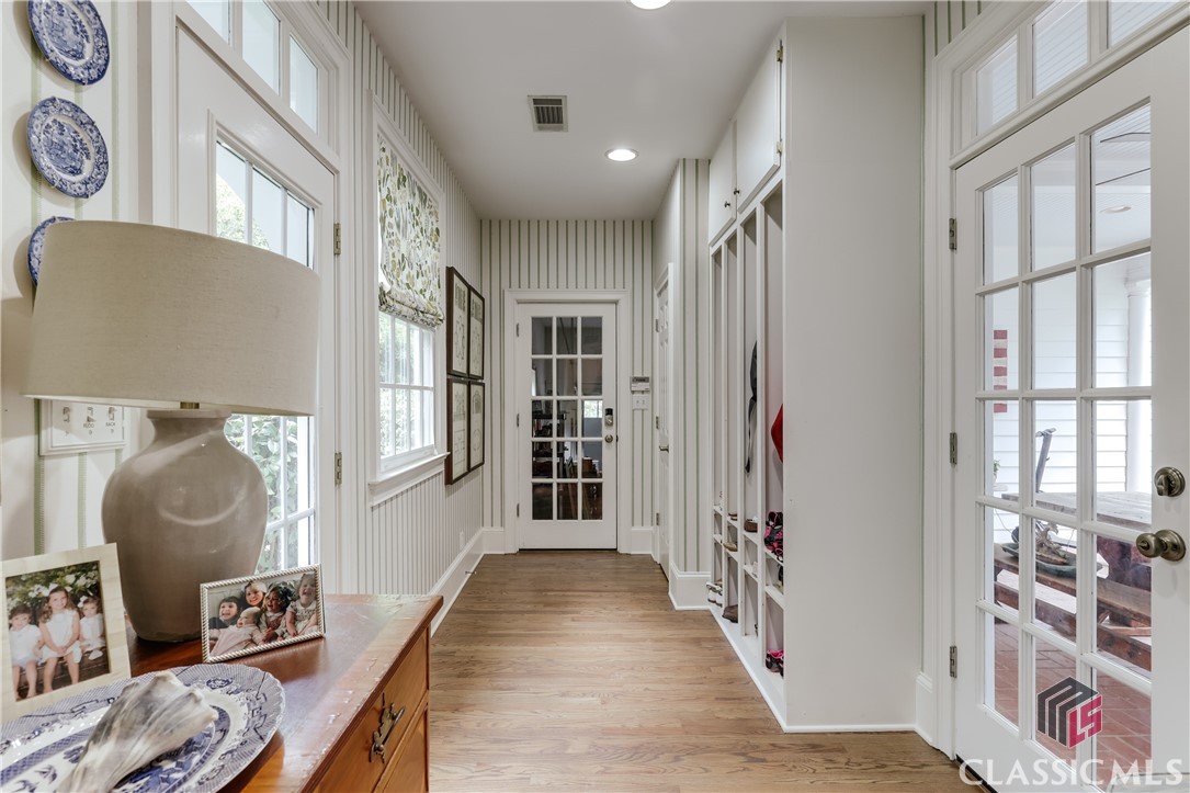 382 Westview Drive
