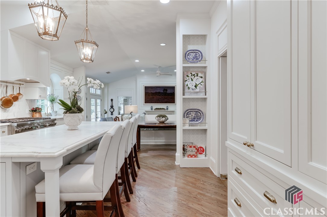 382 Westview Drive