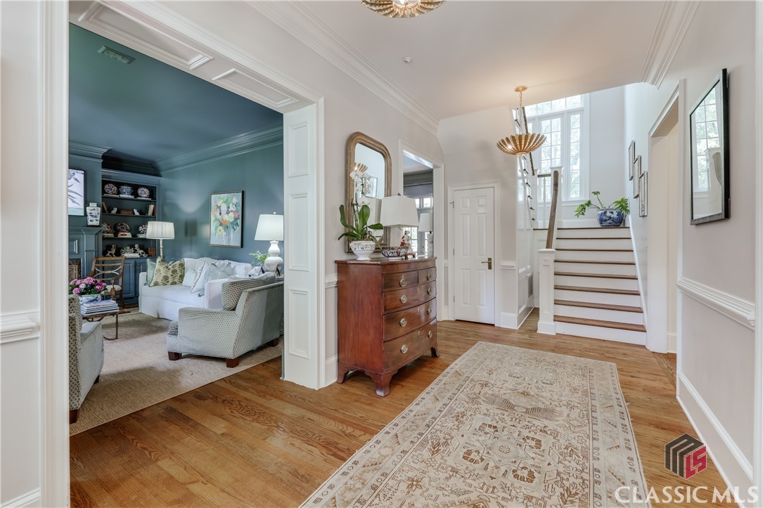 382 Westview Drive