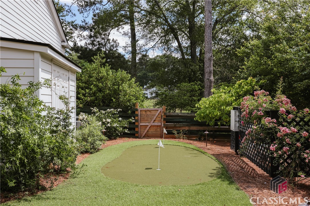 382 Westview Drive