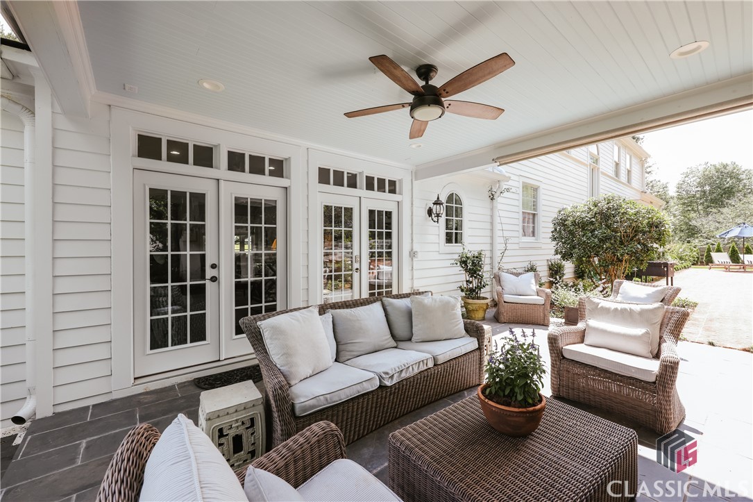 382 Westview Drive