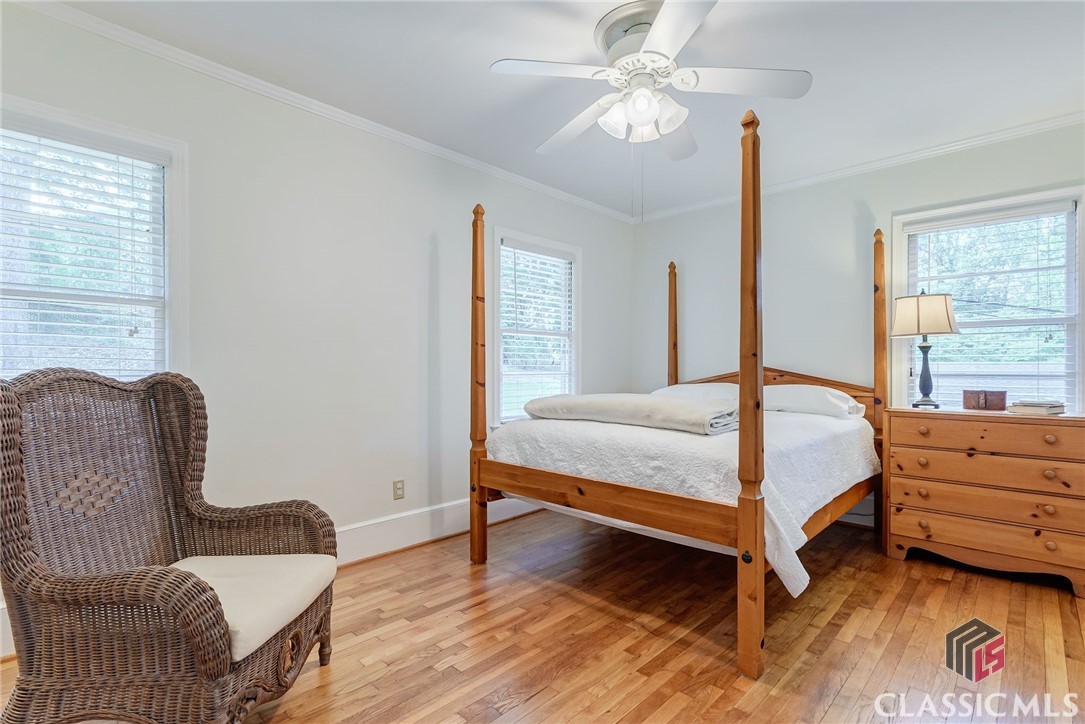 125 Chestnut Lane