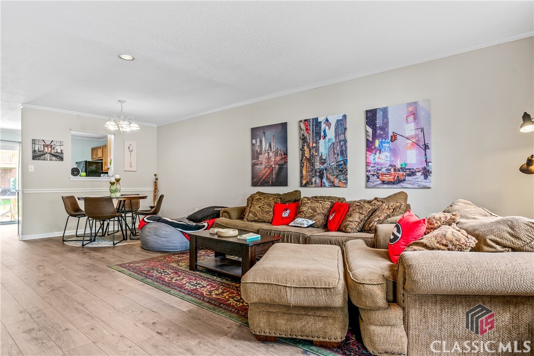 550 Dearing Street 25