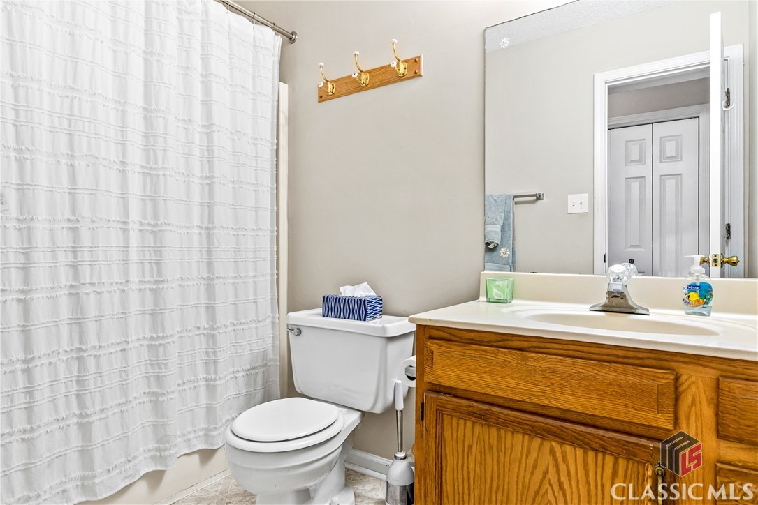 550 Dearing Street 25