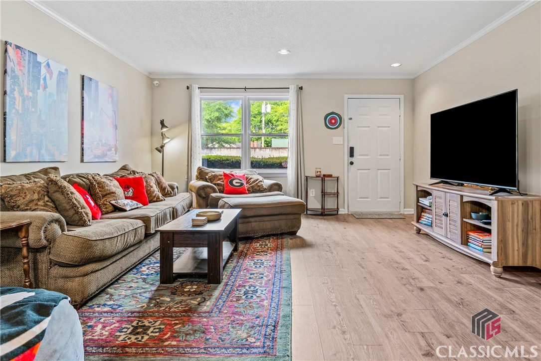 550 Dearing Street 25