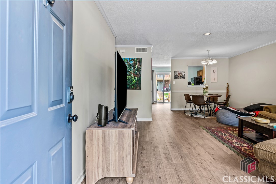 550 Dearing Street 25