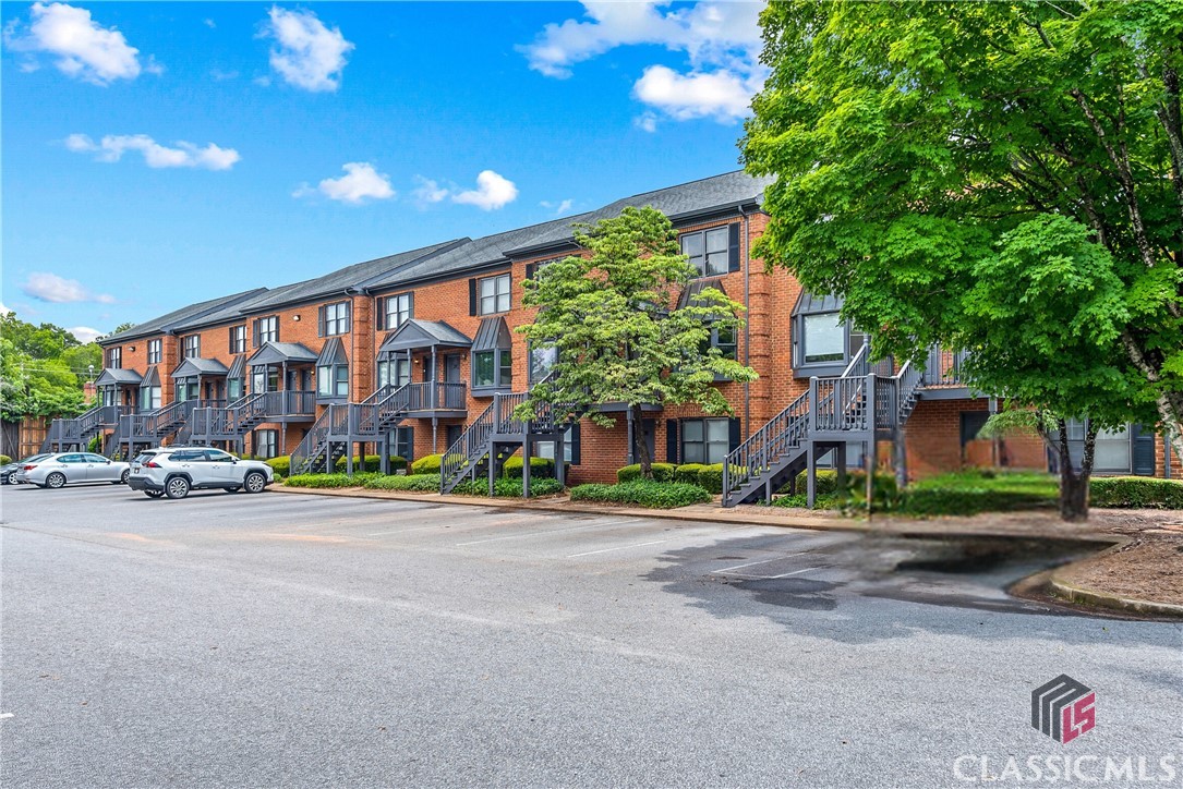 550 Dearing Street 25