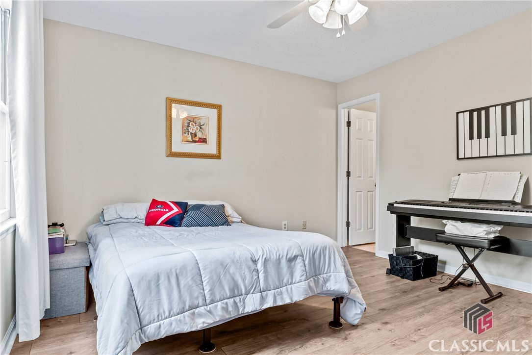 550 Dearing Street 25